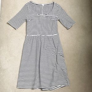 Old navy cotton b&w striped dress.